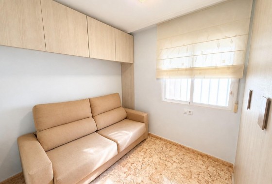 Revente - Appartement - Torrevieja - Nueva Torrevieja