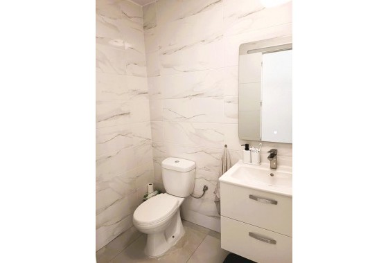 Revente - Appartement - Torrevieja - Acequion