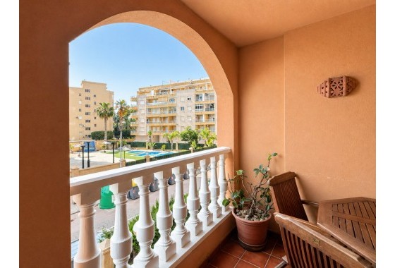 Resale - Apartment - Torrevieja - Playa de los Locos