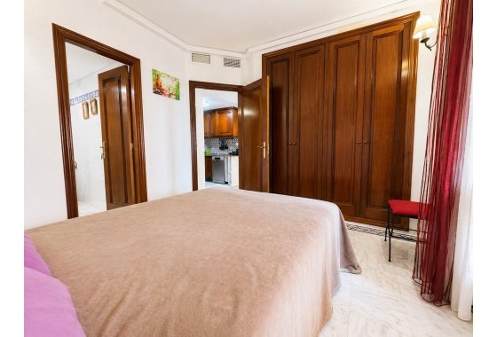 Resale - Apartment - Torrevieja - Playa de los Locos