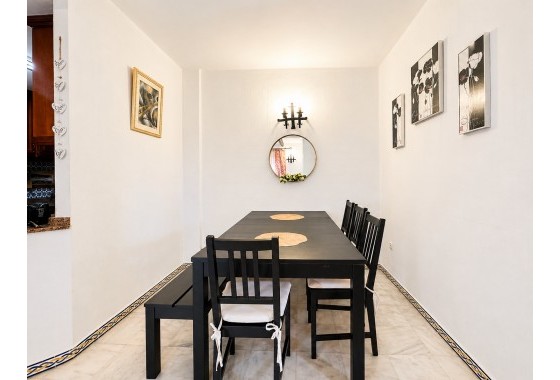 Resale - Apartment - Torrevieja - Playa de los Locos