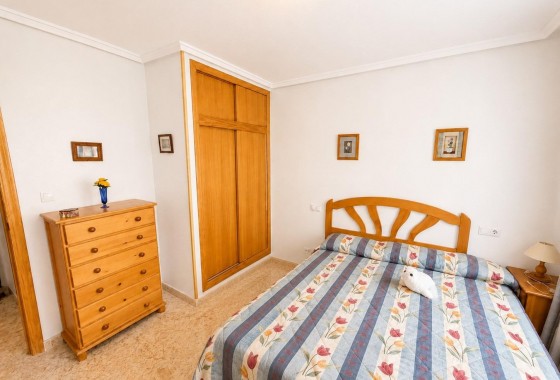 Resale - Apartment - Torrevieja - Estacion de autobuses