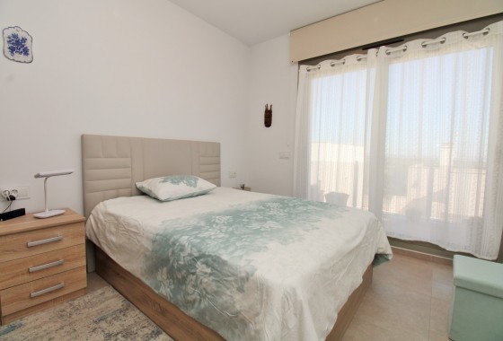 Resale - Detached Villa - Villamartin
