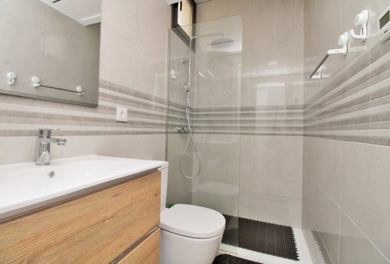 Resale - Detached Villa - Villamartin