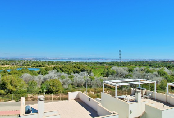 Resale - Detached Villa - Villamartin