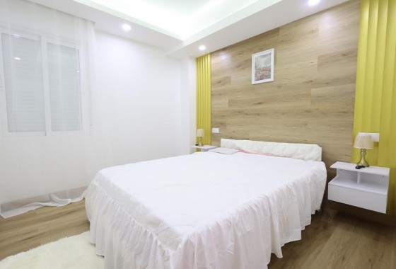 Segunda Mano - Bungalow - Torrevieja - La Siesta - El Salado - Torreta