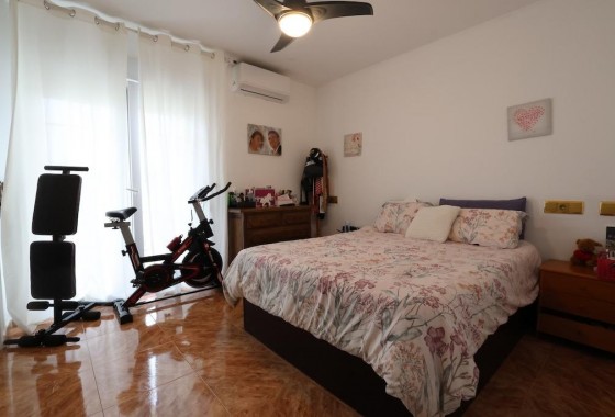 Segunda Mano - Apartamento - Torrevieja - Habaneras