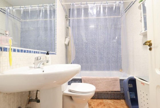 Segunda Mano - Apartamento - Torrevieja - Habaneras