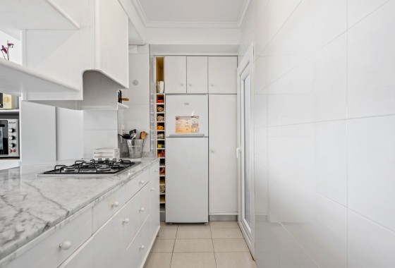 Resale - Apartment - Santa Pola