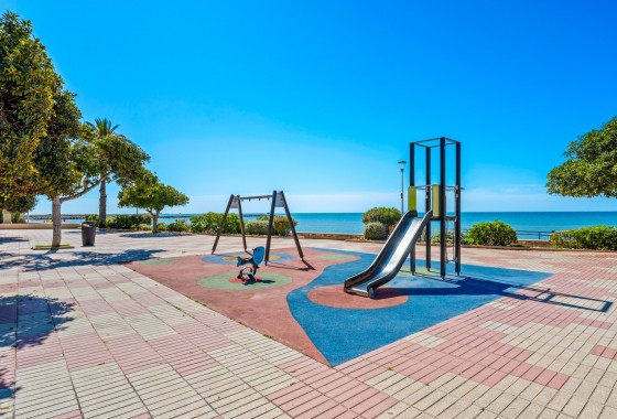 Resale - Apartment - Santa Pola