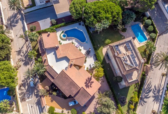 Revente - Villa - Orihuela Costa - MUY CERCA DE LA PLAYA