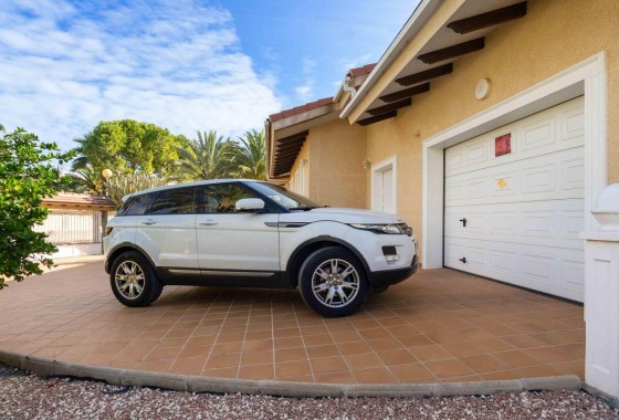 Revente - Villa - Orihuela Costa - MUY CERCA DE LA PLAYA