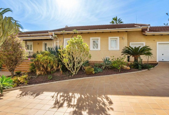 Revente - Villa - Orihuela Costa - MUY CERCA DE LA PLAYA