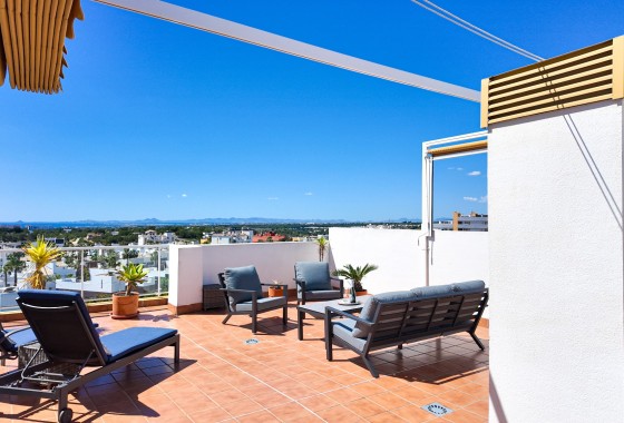Resale - Apartment - Orihuela Costa - Villamartín