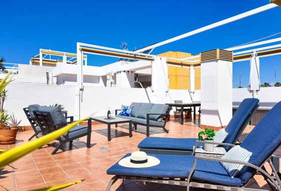 Resale - Apartment - Orihuela Costa - Villamartín