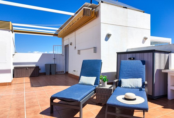 Resale - Apartment - Orihuela Costa - Villamartín