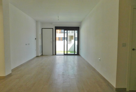 Segunda Mano - Apartamento - San Miguel de Salinas - San Miguel Salinas