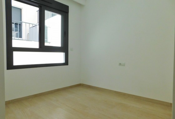 Segunda Mano - Apartamento - San Miguel de Salinas - San Miguel Salinas