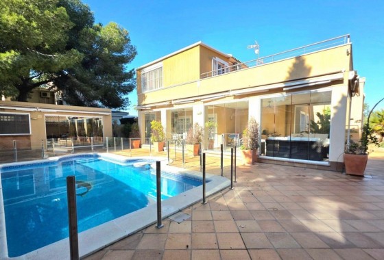 Resale - Detached Villa - Dehesa de Campoamor - Campoamor