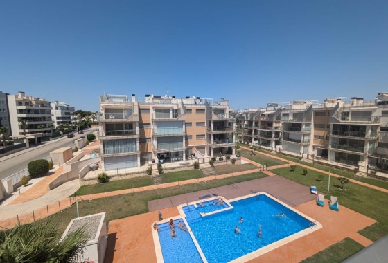 Resale - Apartment - Villamartin