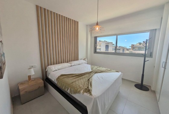 Resale - Apartment - Villamartin