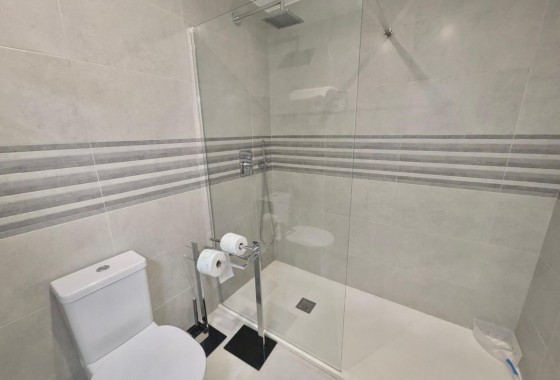 Resale - Apartment - Villamartin