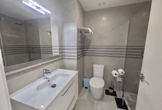 Resale - Apartment - Villamartin
