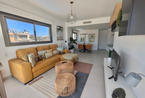 Resale - Apartment - Villamartin