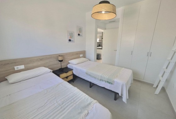 Resale - Apartment - Villamartin