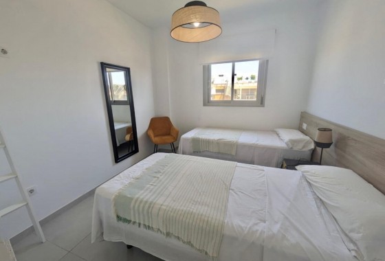 Resale - Apartment - Villamartin