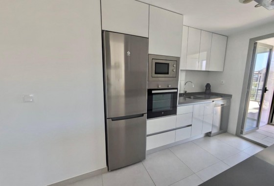 Resale - Apartment - Villamartin