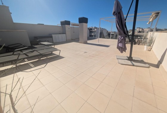 Resale - Apartment - Villamartin