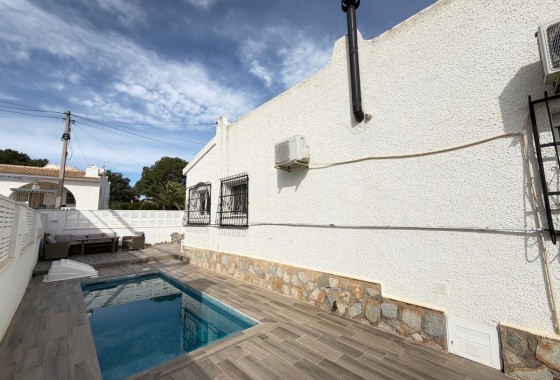 Resale - Detached Villa - San Miguel de Salinas - BLUE LAGOON
