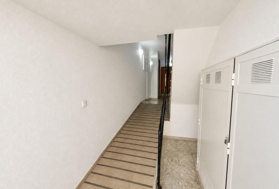Revente - Appartement - Torrevieja - Nueva Torrevieja
