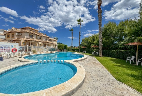 Resale - Townhouse - Orihuela Costa - La Zenia