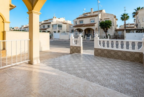 Resale - Townhouse - Orihuela Costa - Los Almendros