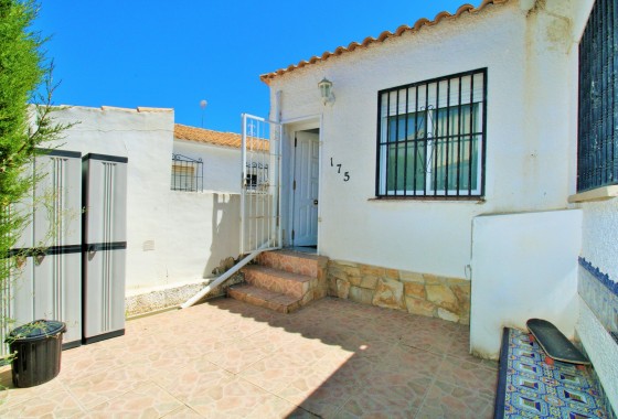 Resale - Bungalow - Orihuela Costa - La Florida