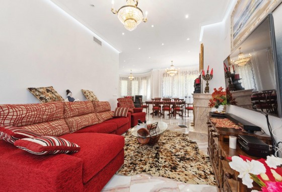 Resale - Detached Villa - Orihuela Costa - Campoamor