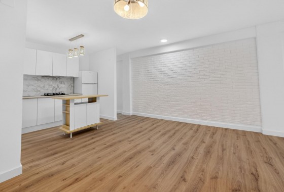 Segunda Mano - Apartamento - Torrevieja - Centro