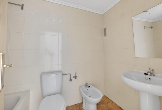 Segunda Mano - Apartamento - Torrevieja - El limonar