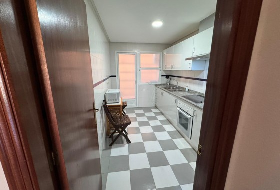 Segunda Mano - Apartamento - San Miguel de Salinas - Inland