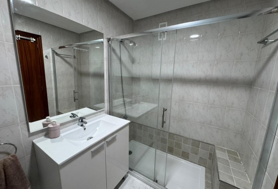 Segunda Mano - Apartamento - San Miguel de Salinas - Inland
