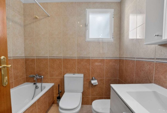 Resale - Apartment - Torrevieja - Costa Blanca