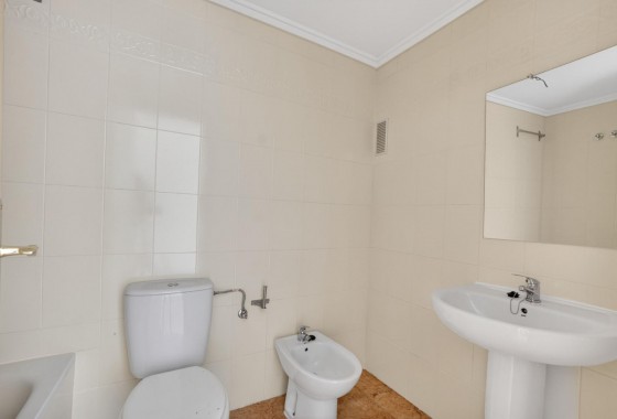 Segunda Mano - Apartamento - Torrevieja - El Limonar