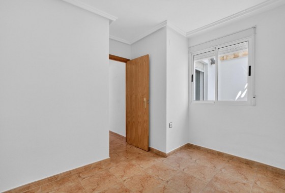 Segunda Mano - Apartamento - Torrevieja - El Limonar