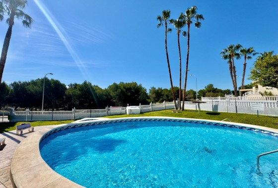 Segunda Mano - Bungalow - Orihuela Costa - Villamartín-Las Filipinas