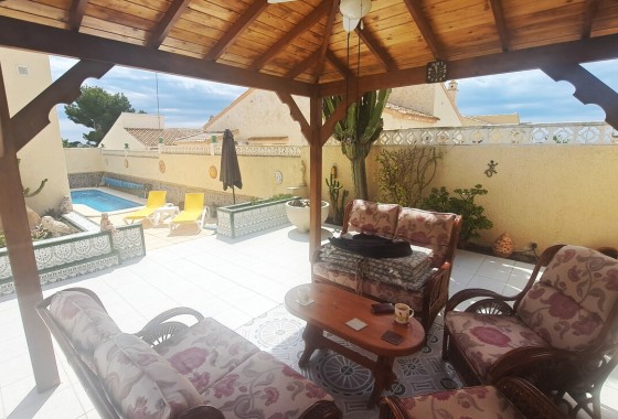 Resale - Detached Villa - Villamartin - Costa Blanca