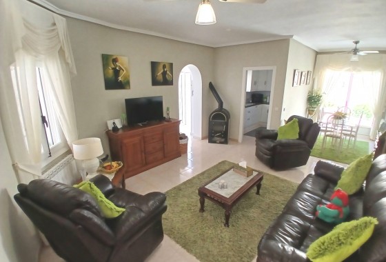 Resale - Detached Villa - Villamartin - Costa Blanca