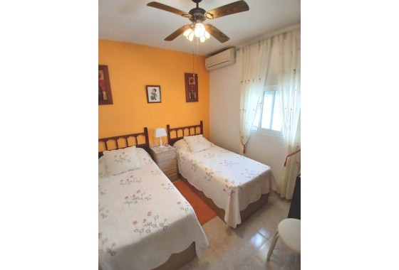Resale - Detached Villa - Villamartin - Costa Blanca