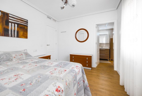 Segunda Mano - Apartamento - Torrevieja - Centro